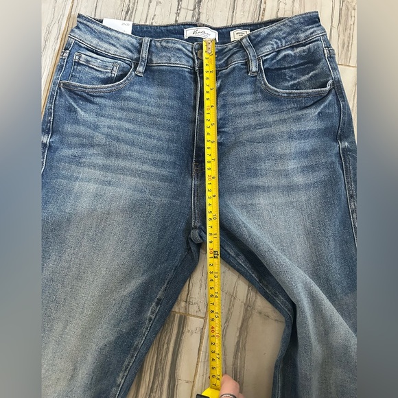 KanCan High Rise Flare Stretch Jean - Picture 5 of 12